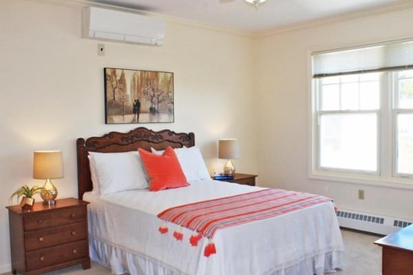 Sugar Hill Retirement Community | Senior Living Community Assisted